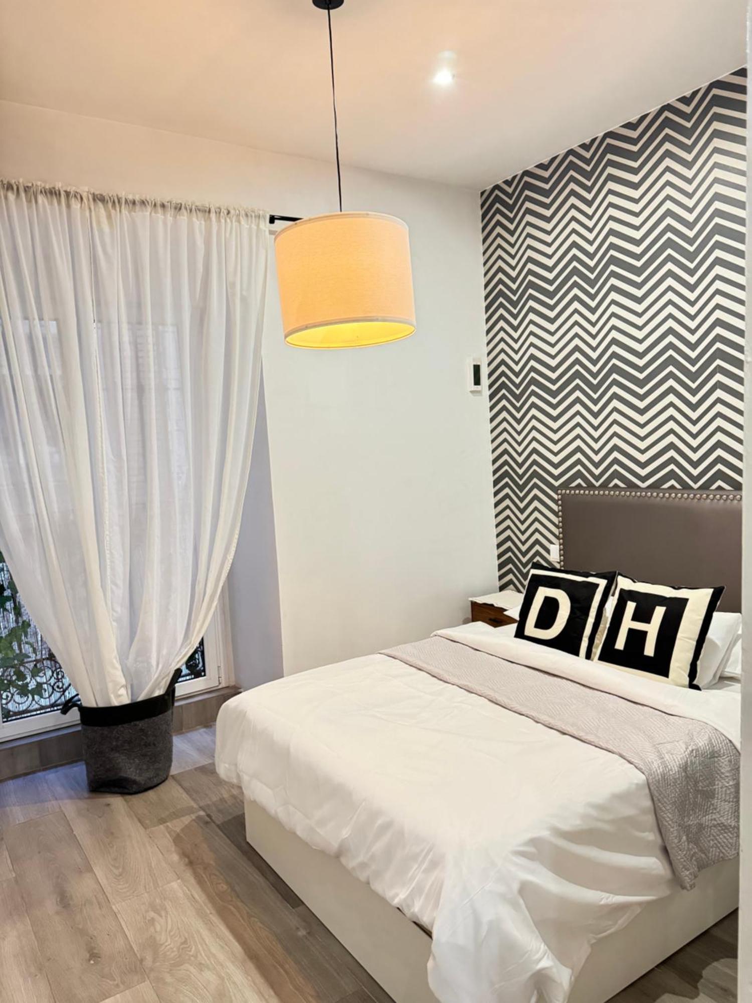 Dianthus House Apartment Мадрид Екстериор снимка