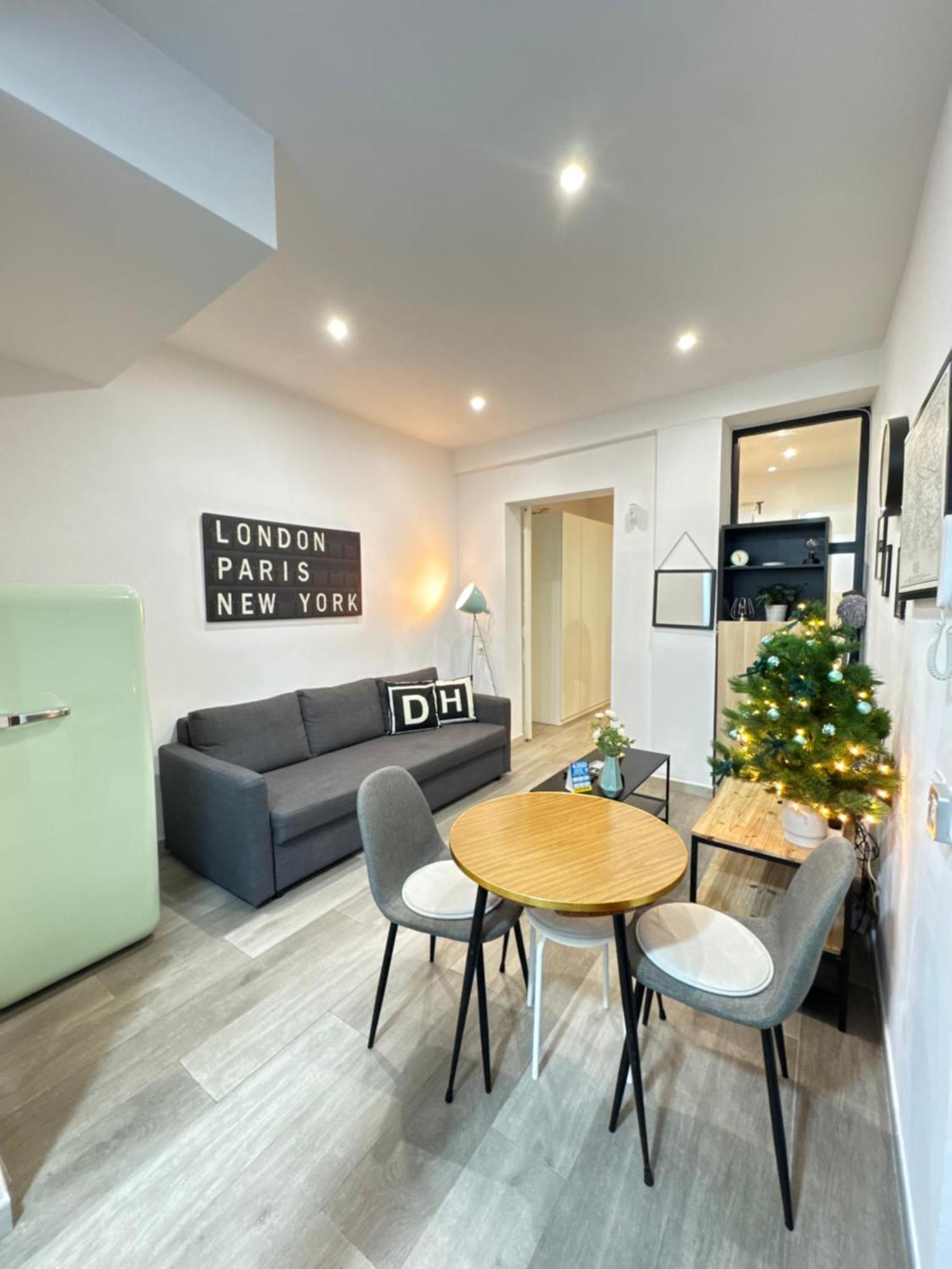 Dianthus House Apartment Мадрид Екстериор снимка