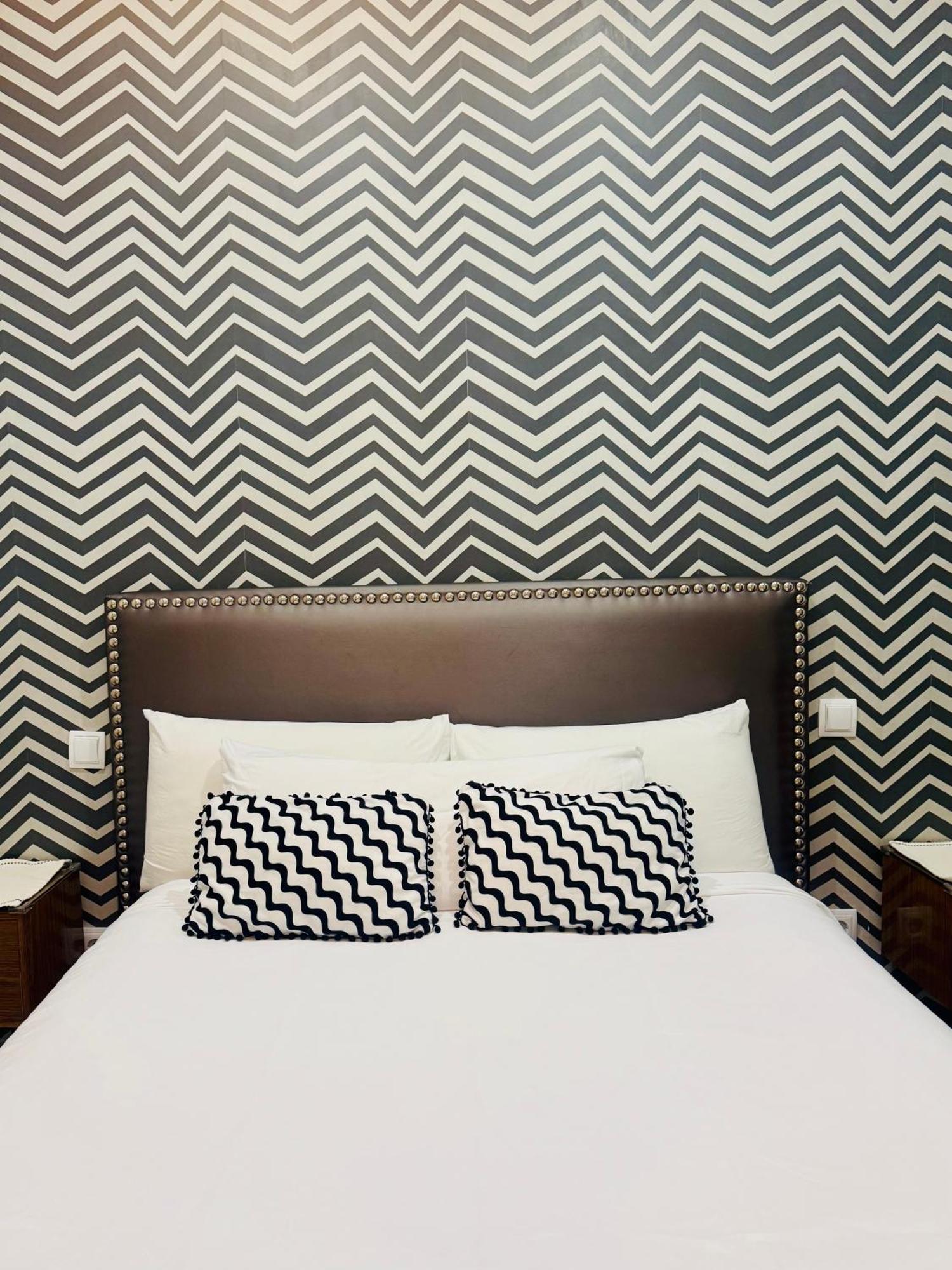 Dianthus House Apartment Мадрид Екстериор снимка